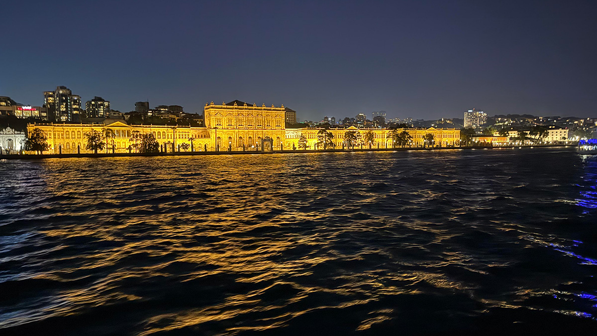 2 Hours Bosphorus Boat Tours - Night Tour