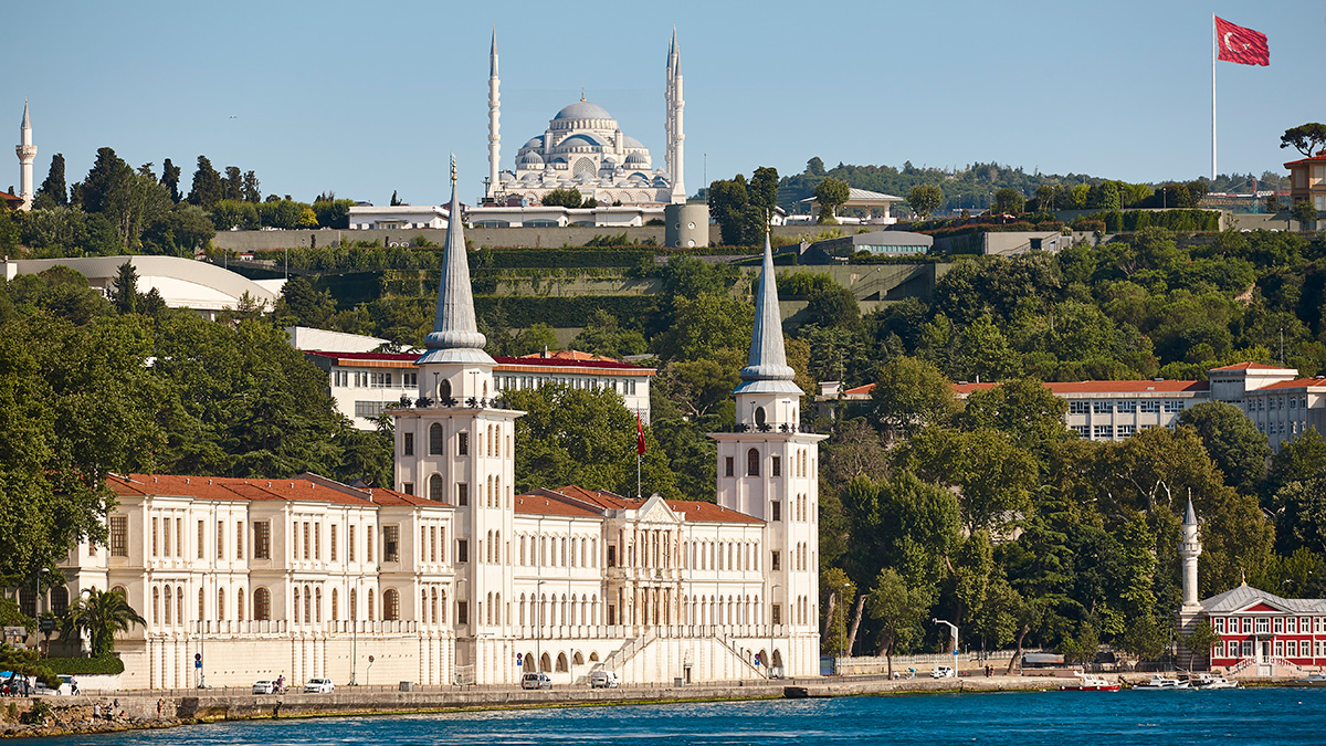 2 Hours Bosphorus Boat Tours - Morning Tour