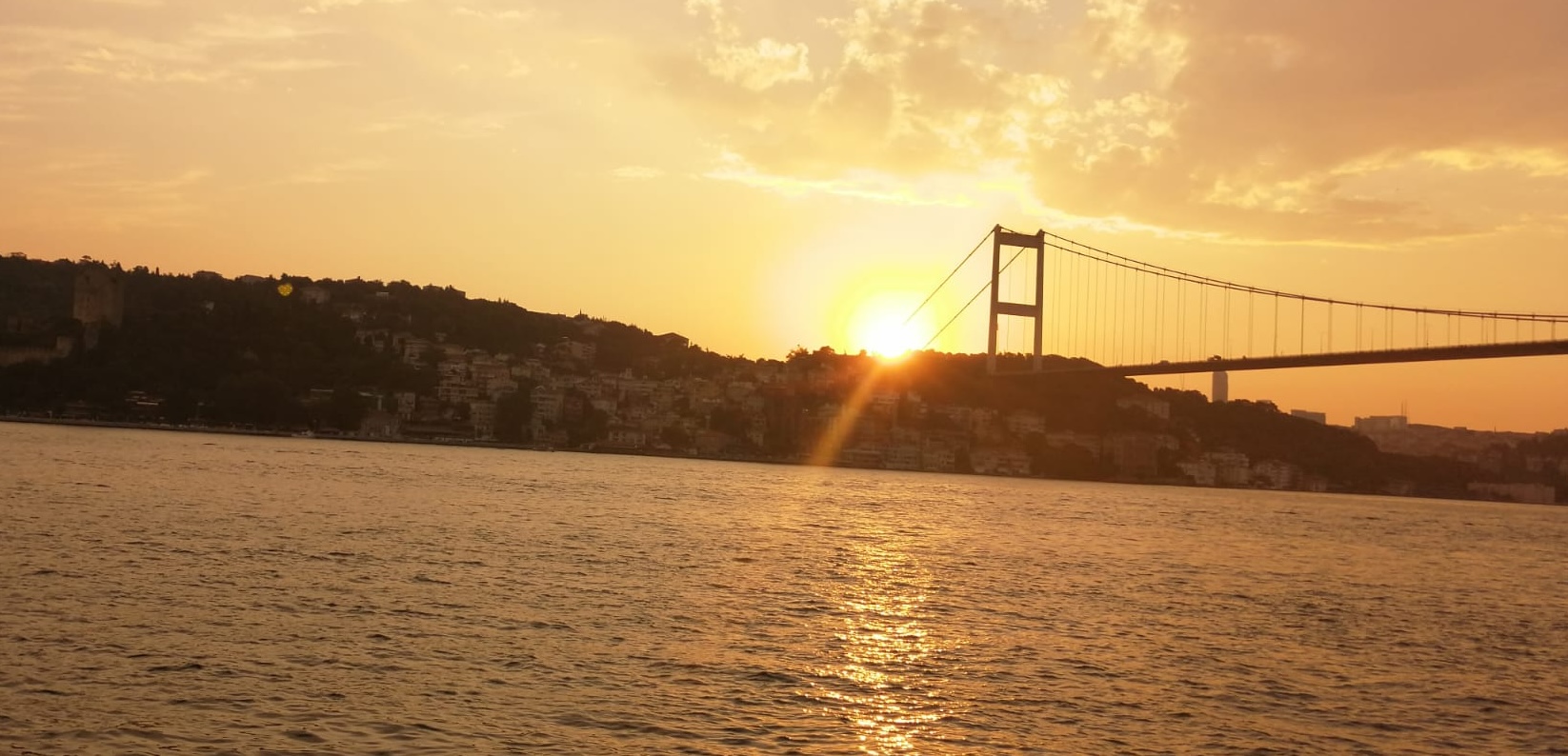 2 Hours Bosphorus Boat Tours