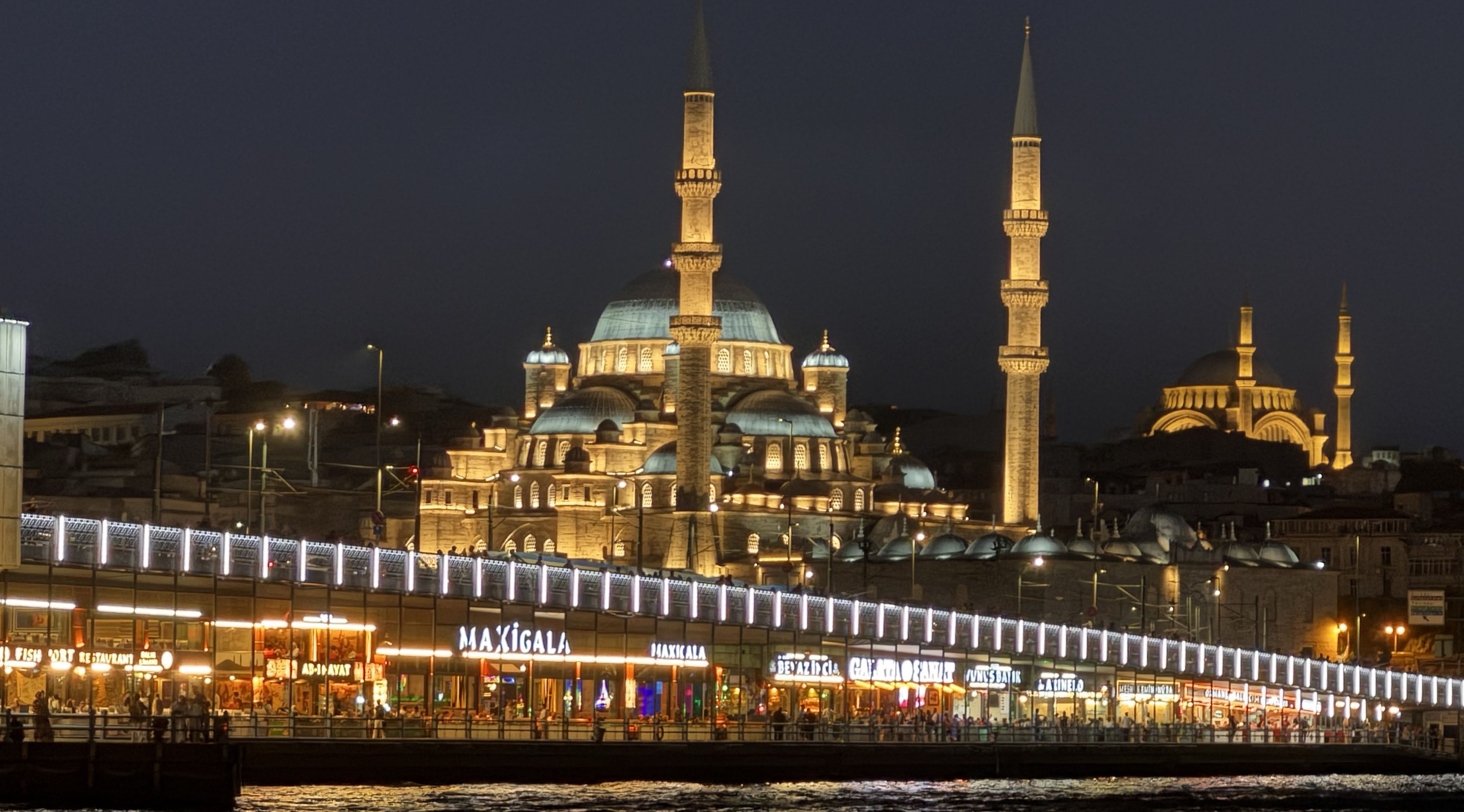 2 Hours Bosphorus Boat Tours